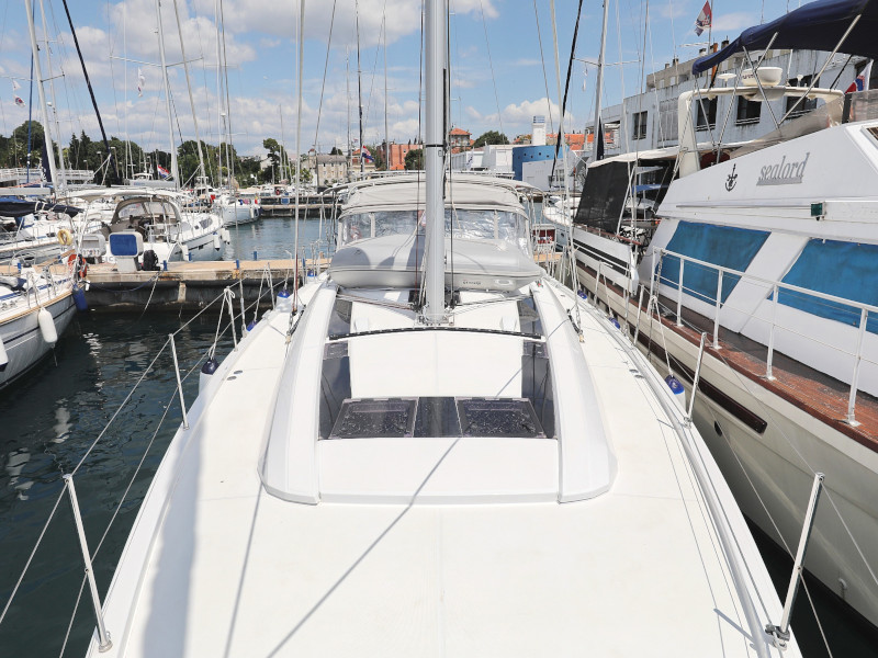 Photo #58 - Oceanis 51.1 (ZEPHYR B) in Zara - 8153