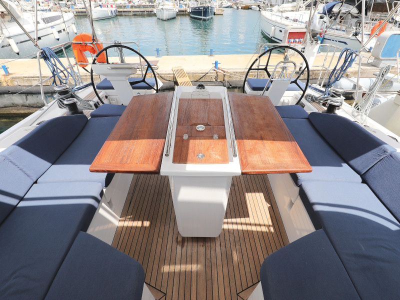 Photo #29 - Oceanis 51.1 (ZEPHYR B) in Zara - 8153