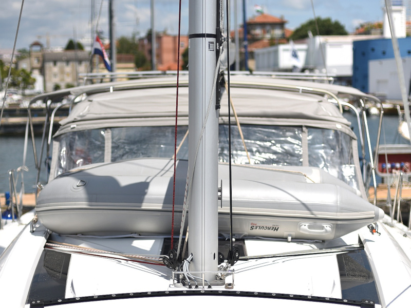 Photo #78 - Oceanis 51.1 (ZEPHYR B) in Zara - 8153