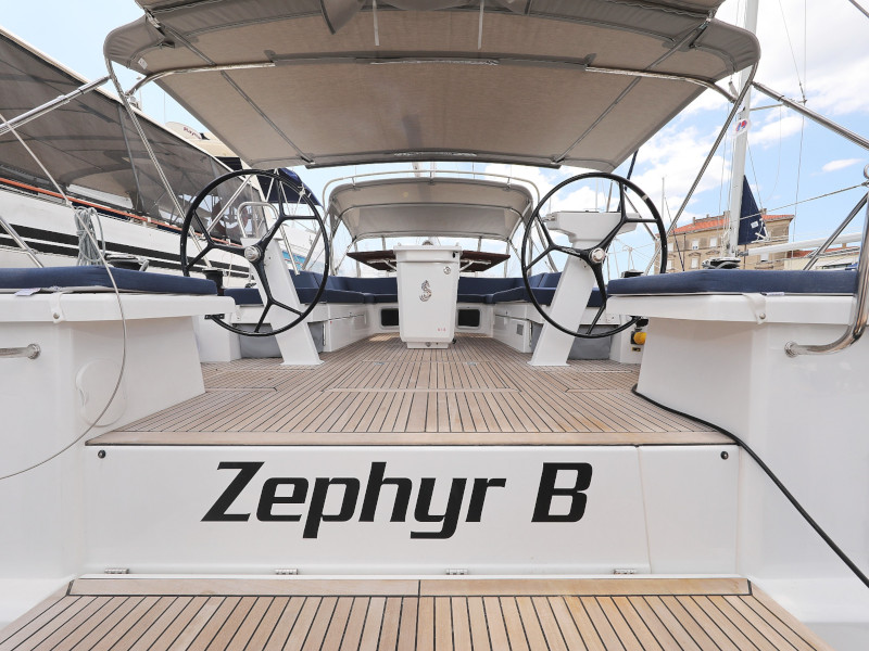 Photo #12 - Oceanis 51.1 (ZEPHYR B) in Zara - 8153