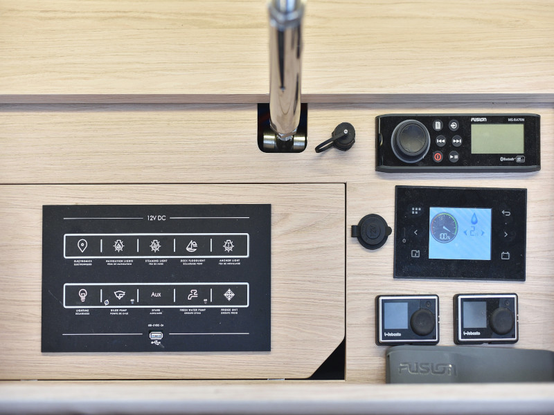 Photo #18 - Oceanis 51.1 (ZEPHYR B) in Zara - 8153
