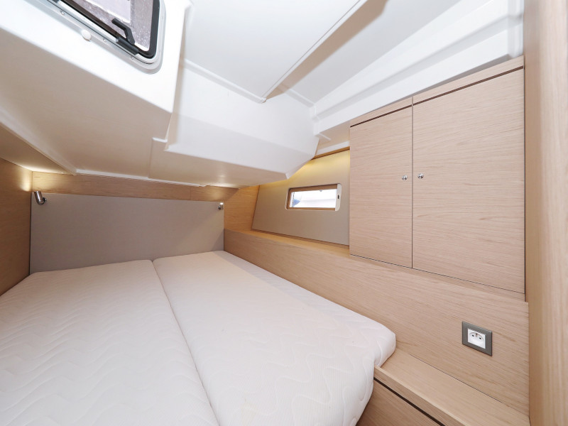 Photo #77 - Oceanis 51.1 (ZEPHYR B) in Zara - 8153