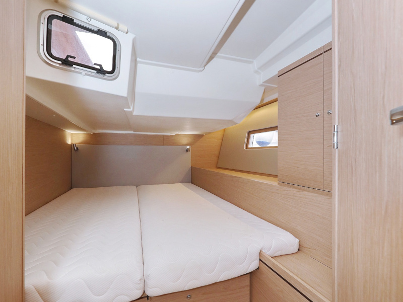 Photo #44 - Oceanis 51.1 (ZEPHYR B) in Zara - 8153