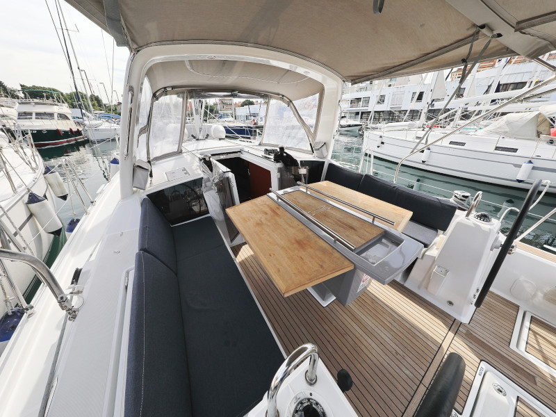 Photo #7 - Oceanis 41.1 (SEVEN) en Zadar - 6076