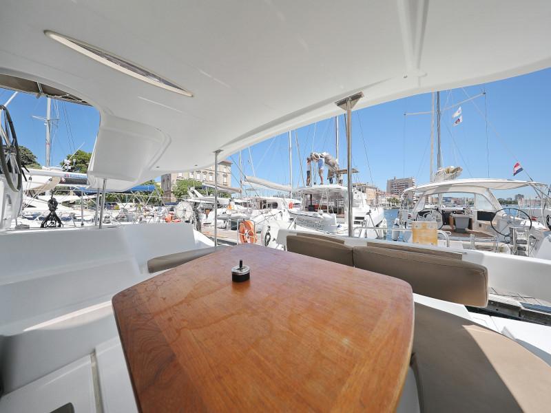 Photo #77 - Lipari 41 (LUBI) in Zara - 6366