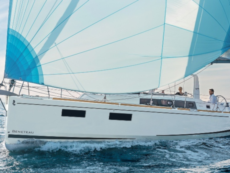 Photo #5 - Oceanis 38.1 (Eleven) in Primosten - 12065