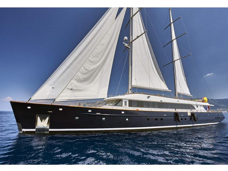 Photo #44 - Luxury Sailing Yacht Dalmatino (Dalmatino) en Split - 8674