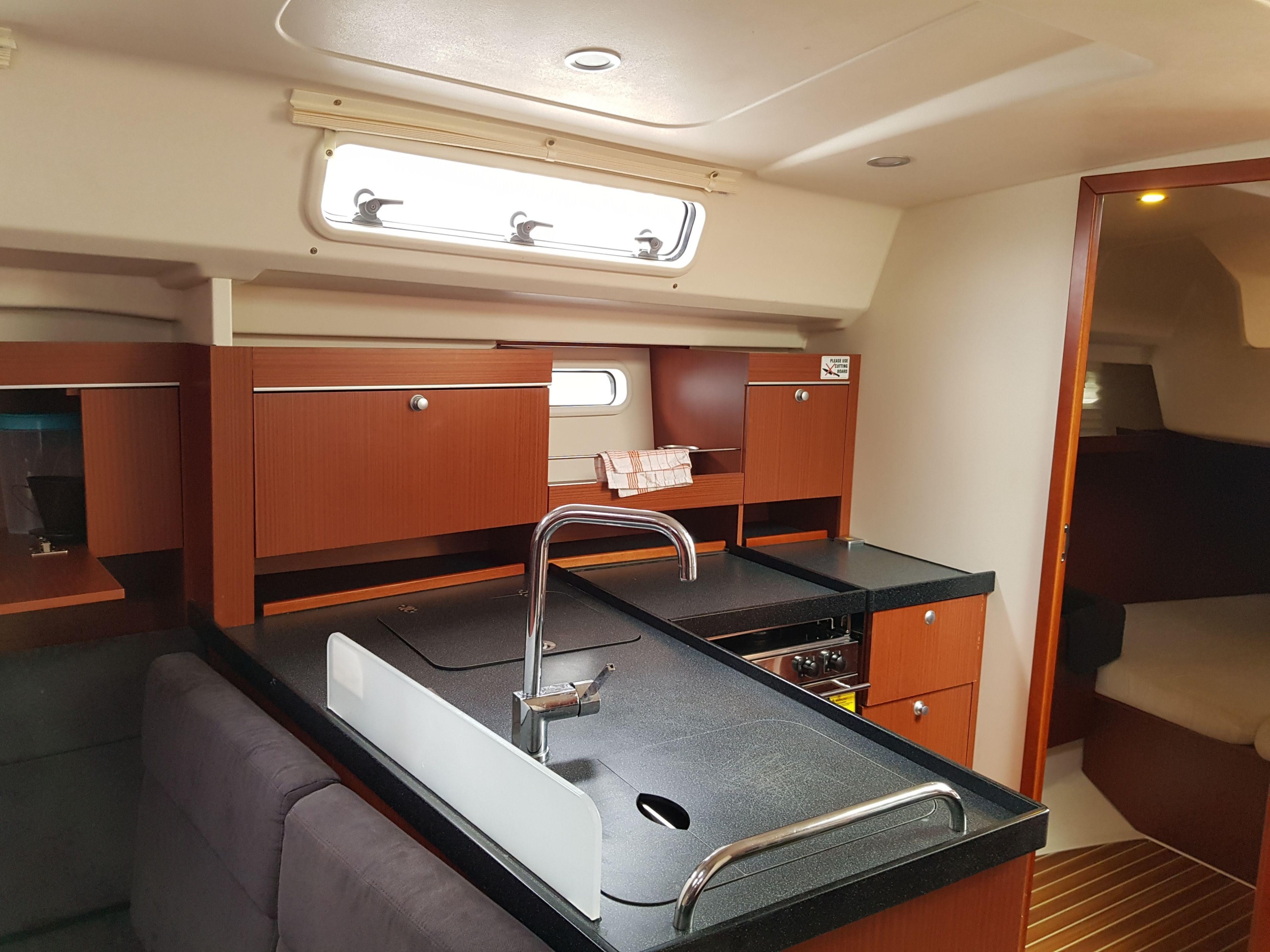 Photo #6 - Hanse 415 (Mickey) en Primosten - 8531