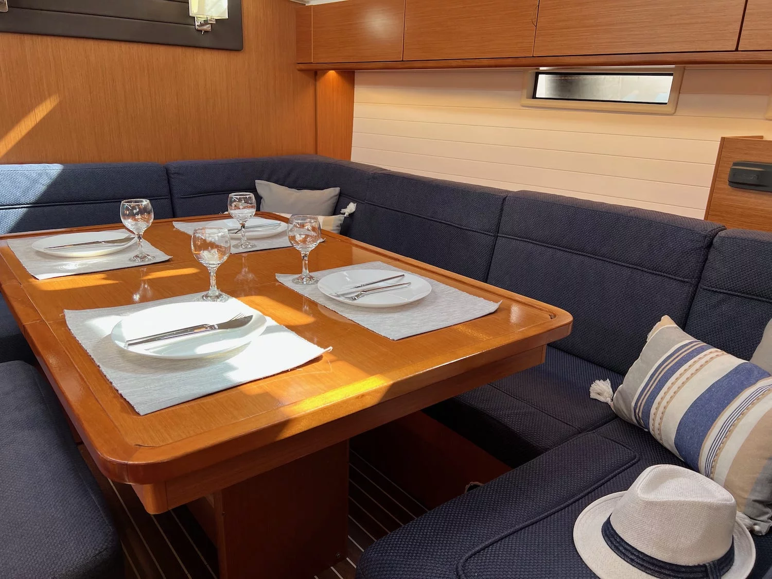 Bavaria Cruiser 46 (Veronica)  - 8