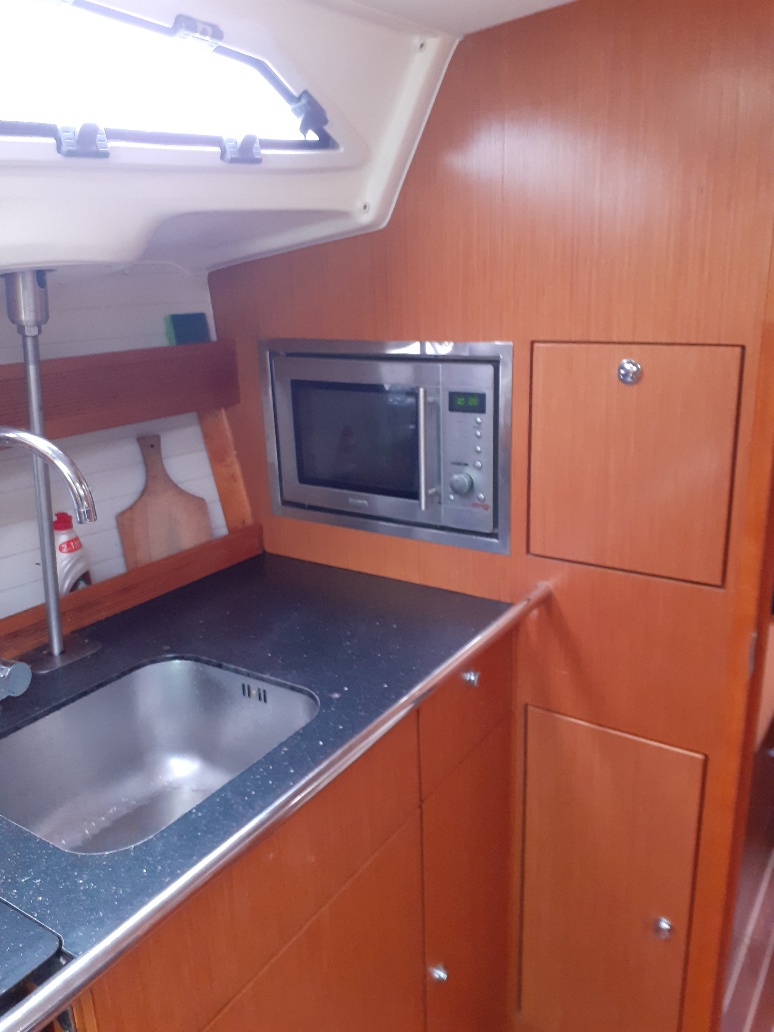Photo #7 - Bavaria 43 Cruiser (Beta) en Lefkada - 12286
