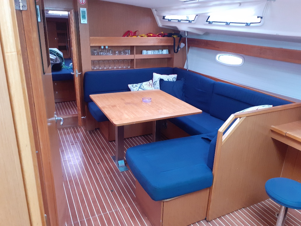 Photo #12 - Bavaria 43 Cruiser (Beta) en Lefkada - 12286