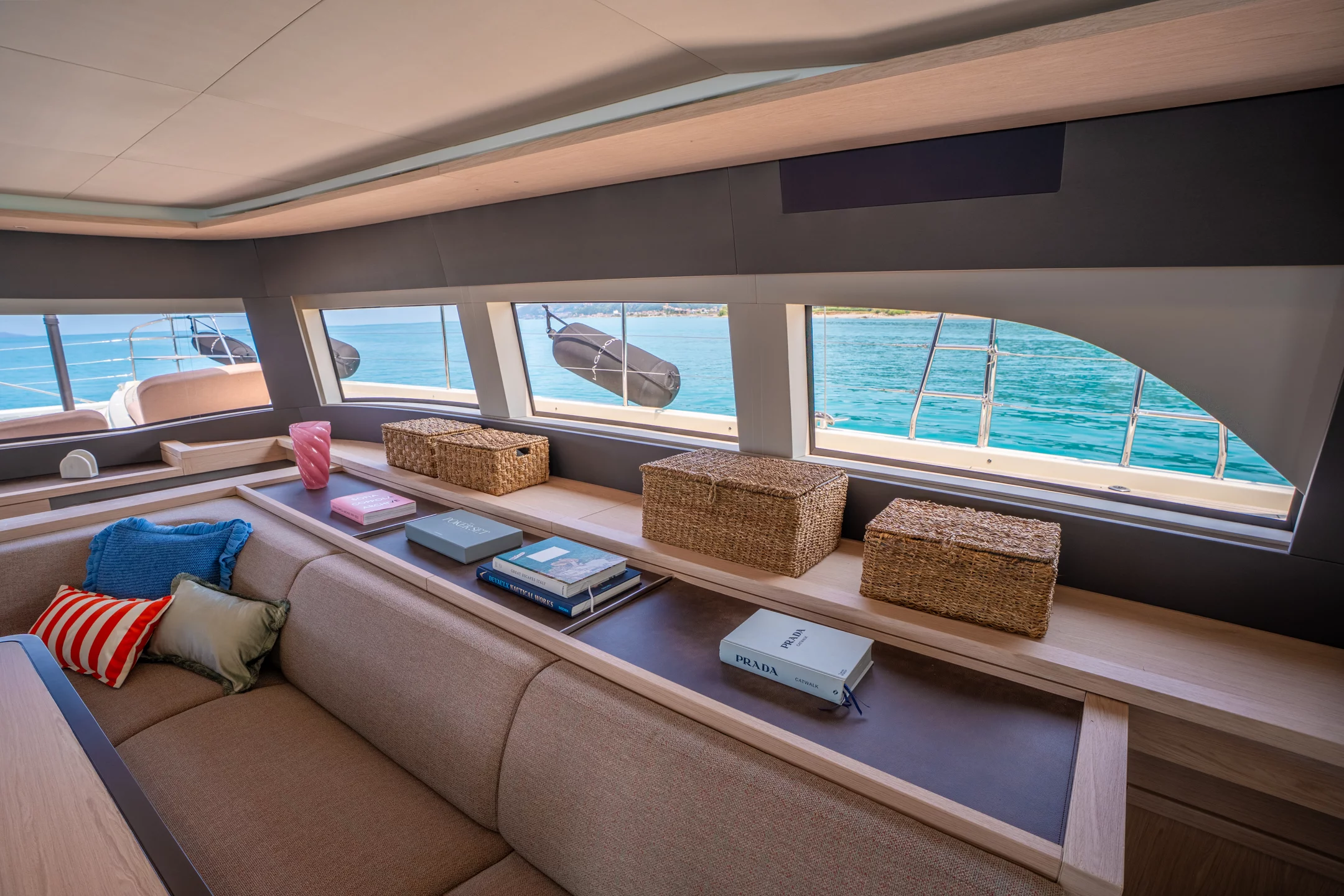 Lagoon Sixty 5 (SAILUXE - Gloria) Dinette - 20