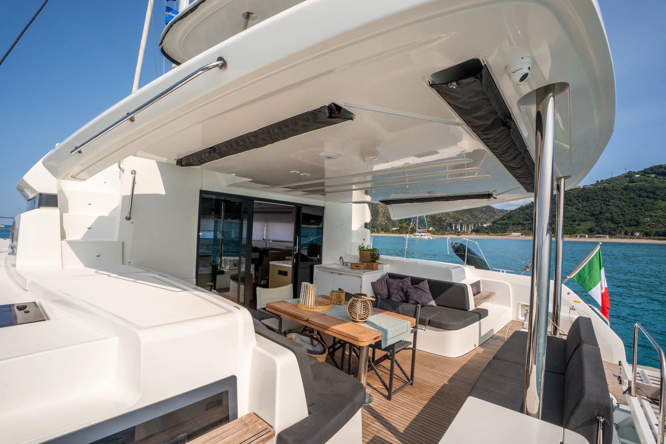 Lagoon 51 (SAILUXE - Paco) Cockpit - 18