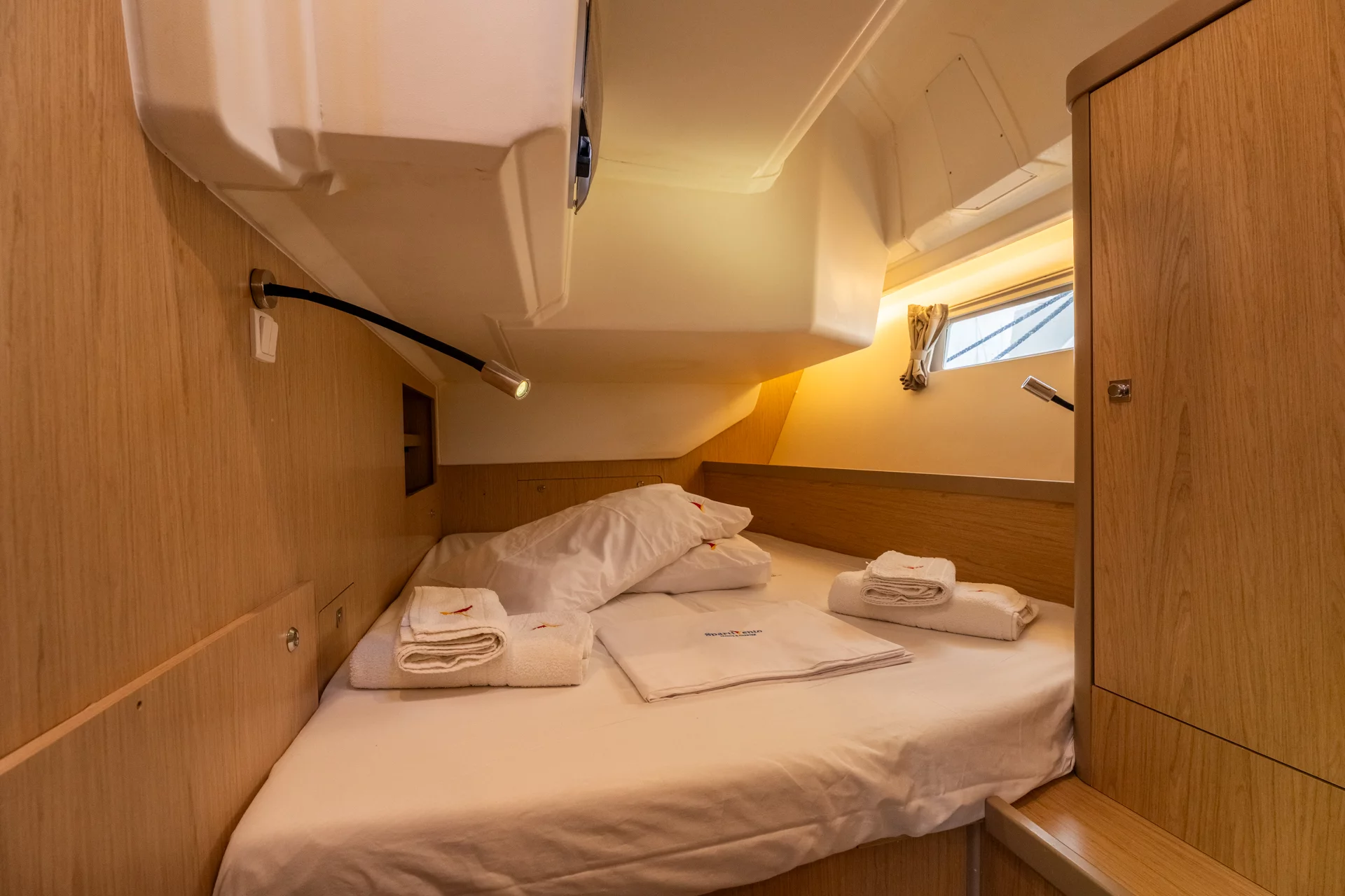Oceanis 45 (Asteria - Standard line) Cabin - 17