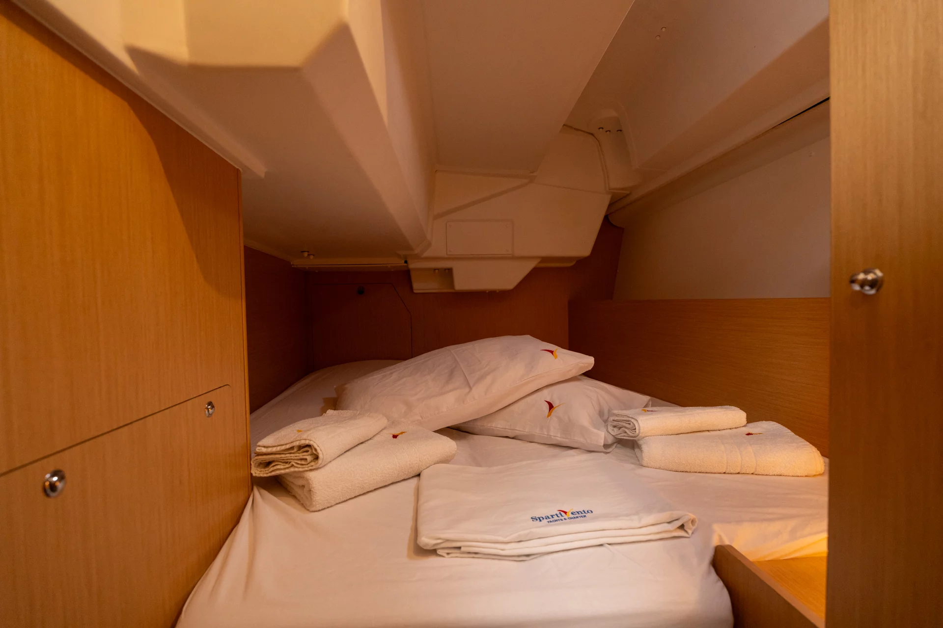 Oceanis 38.1 (Era - Standard line) Cabin - 5