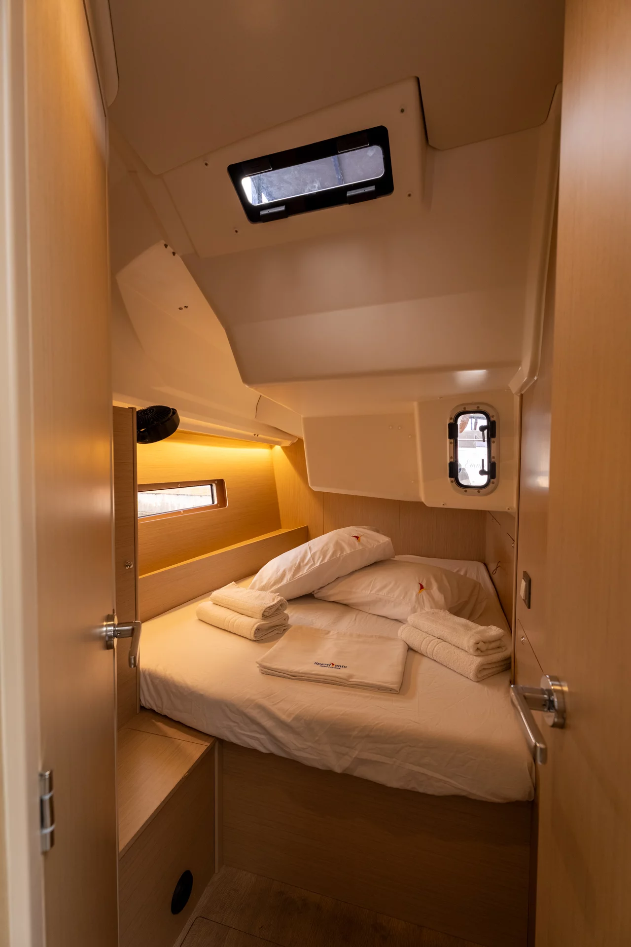 Oceanis 40.1 (Lyra - Comfort line) Cabin - 13