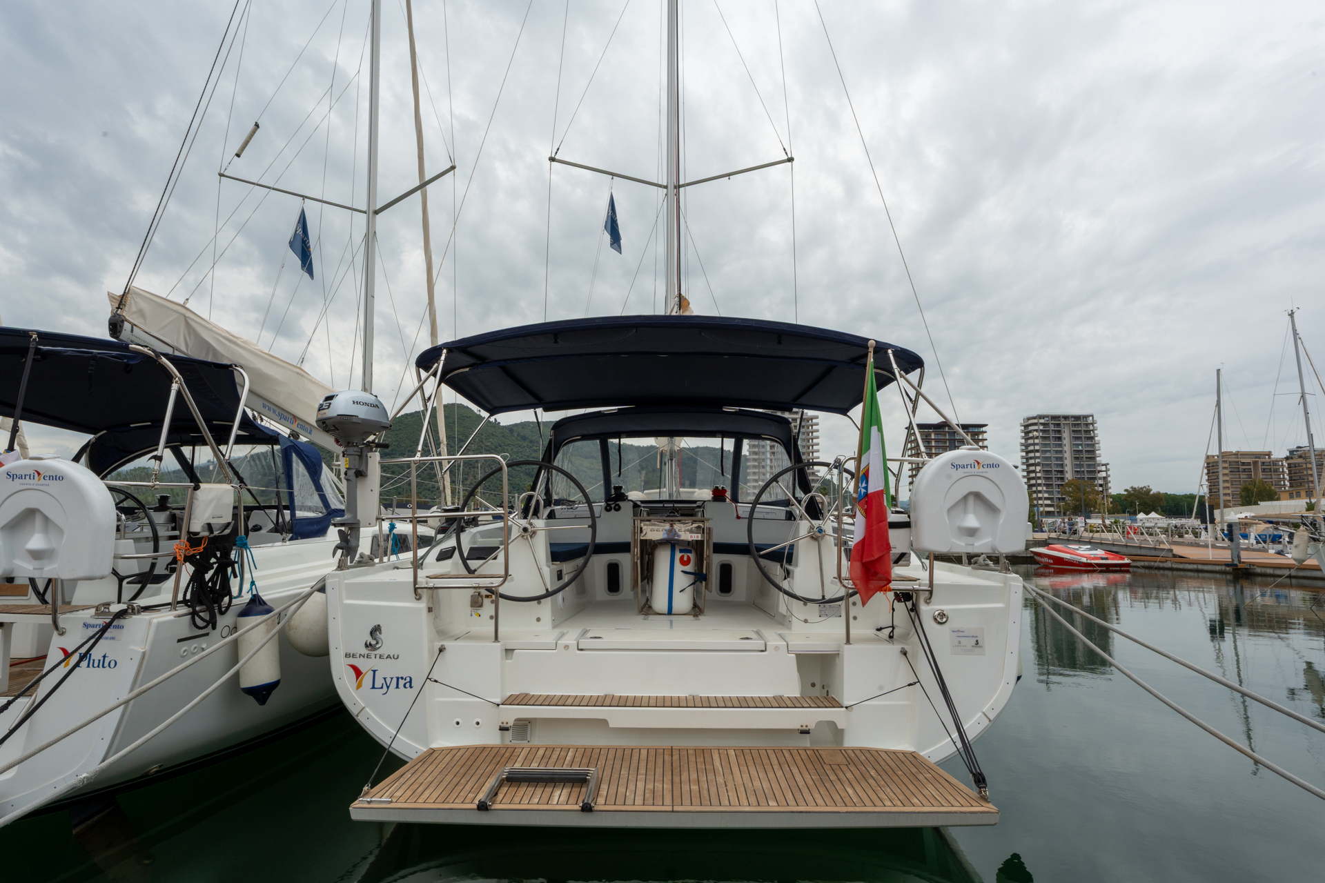 Photo #12 - Oceanis 40.1 (Lyra - Comfort line) in Salerno - 9266