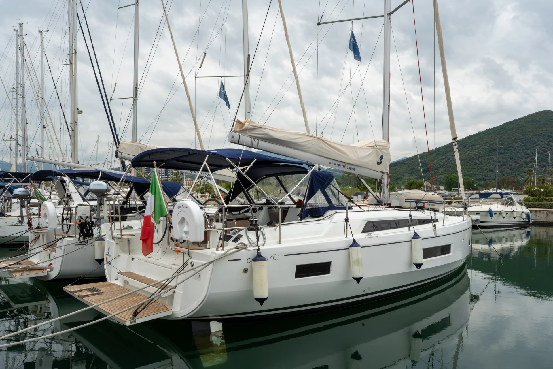 Oceanis 40.1 (Lyra - Comfort line)  - 18