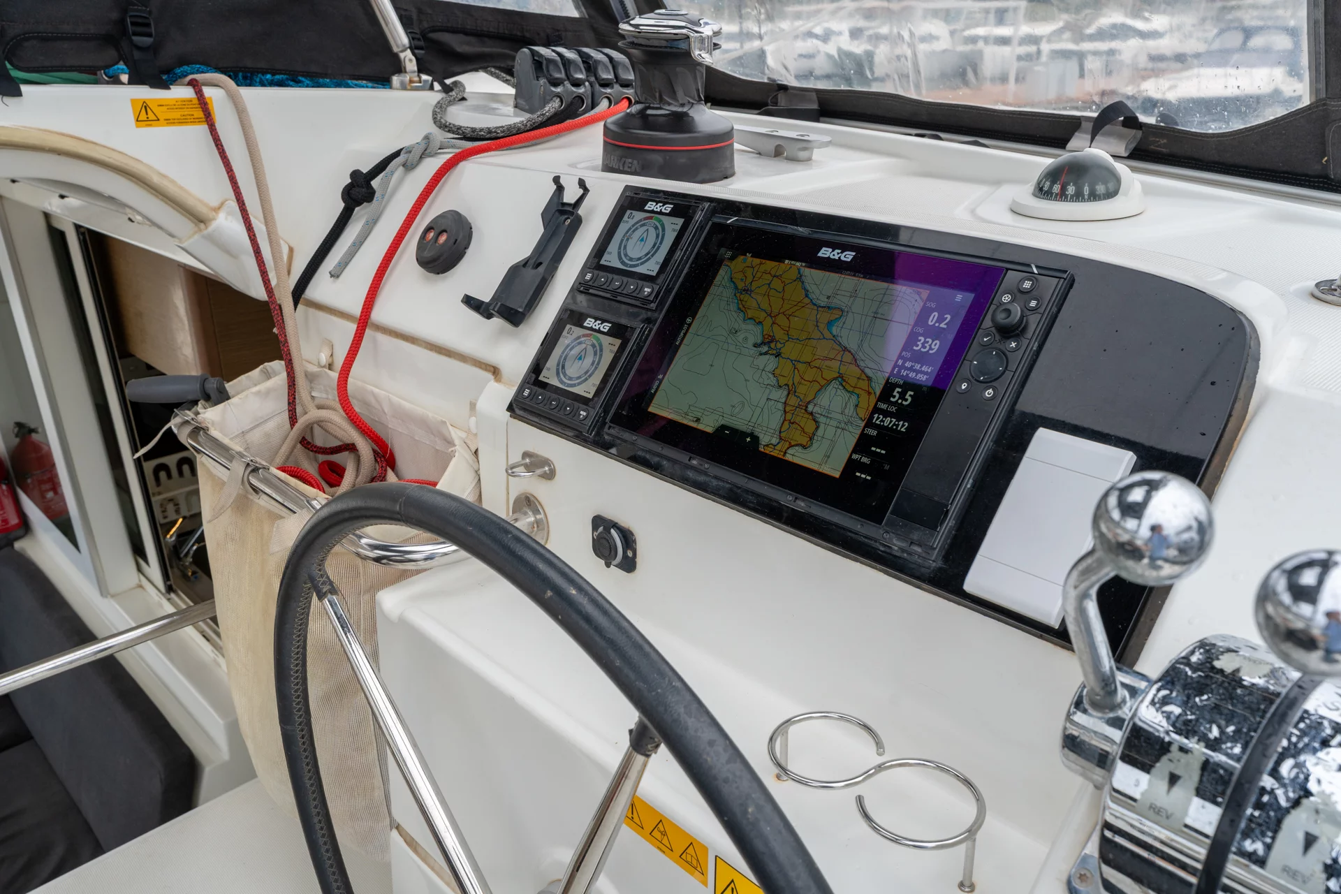 Lagoon 40 (Mascalzone Lametino - Standard line) Exterior - 10
