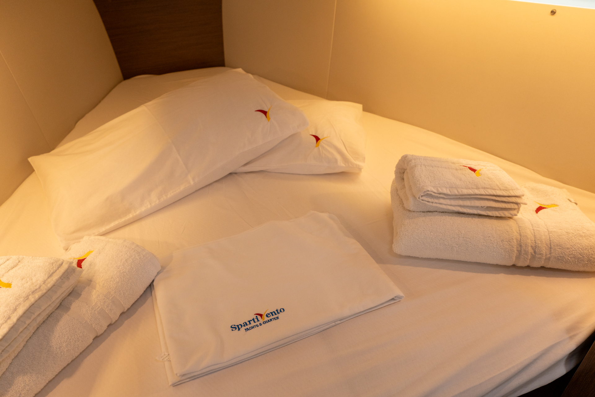 Photo #9 - Oceanis 34.1 (Pluto - Comfort line) en Salerno - 7842