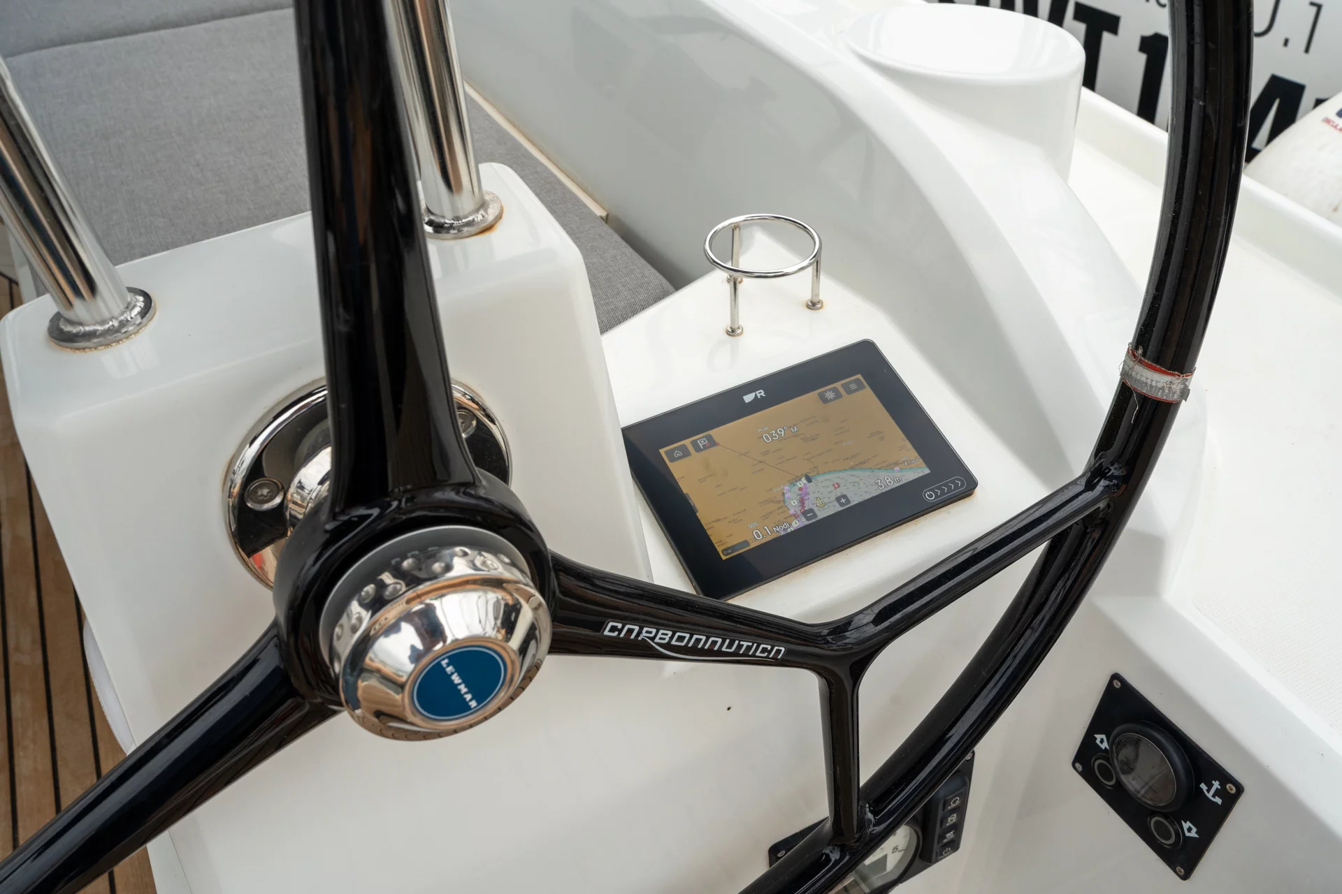Oceanis 34.1 (Pluto - Comfort line) Exterior - 4