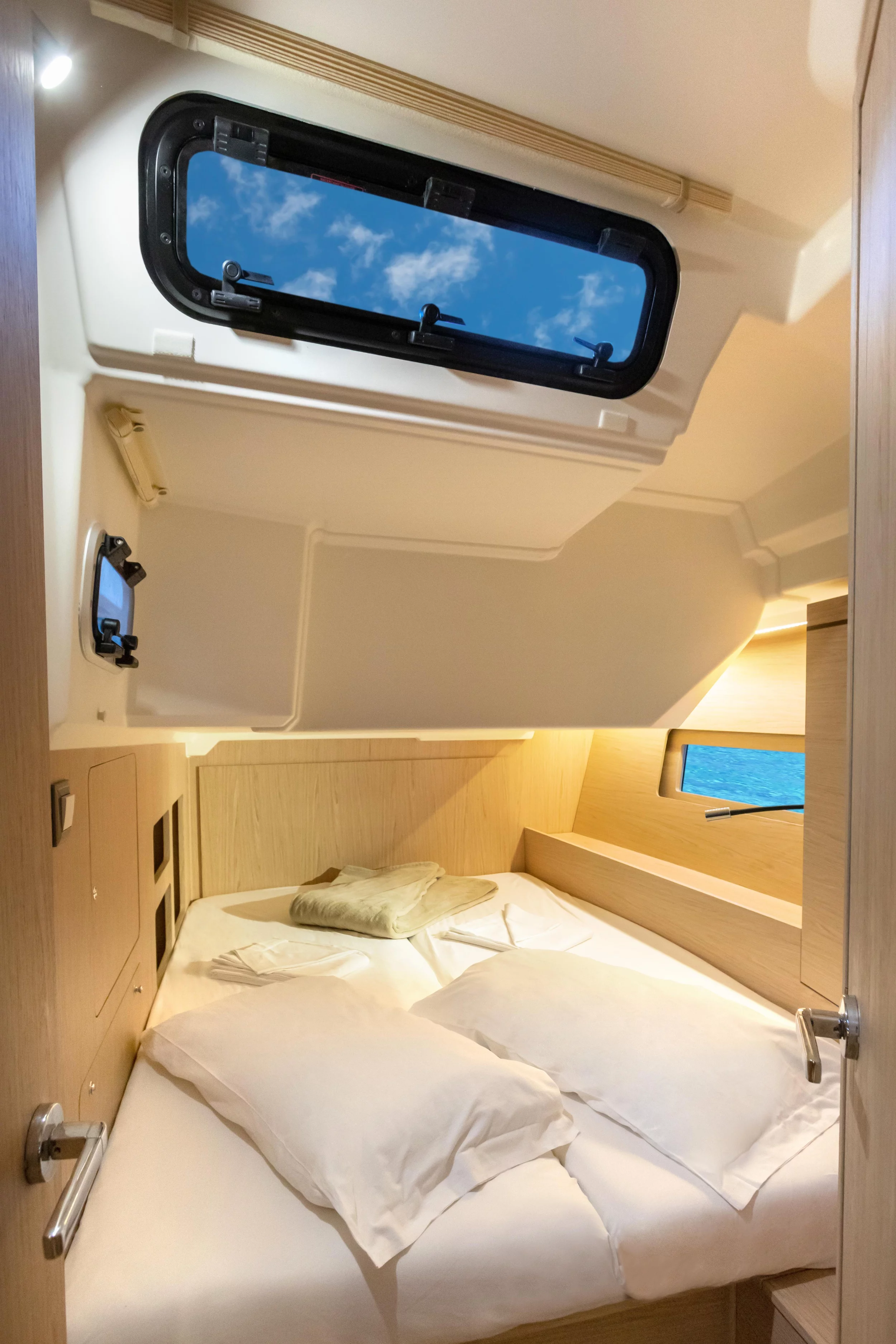 Oceanis 46.1 (Daphne - Standard line)  - 11