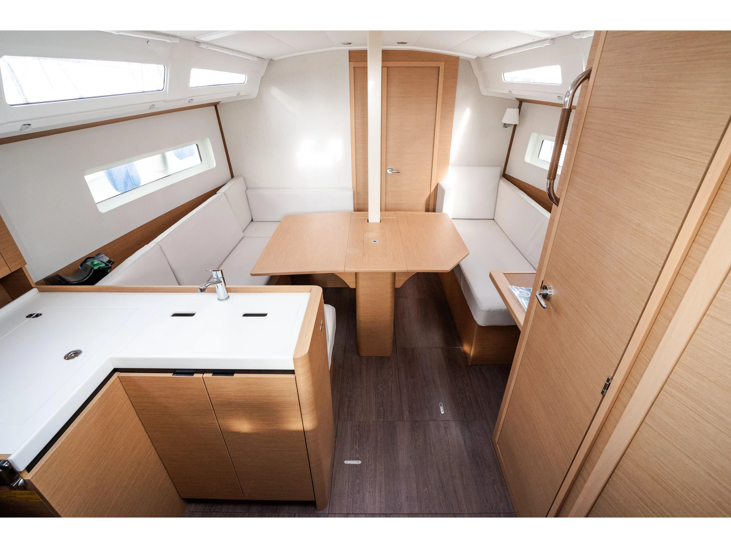 Sun Odyssey 380 (Phoenix - Comfort line) Interior image - 9