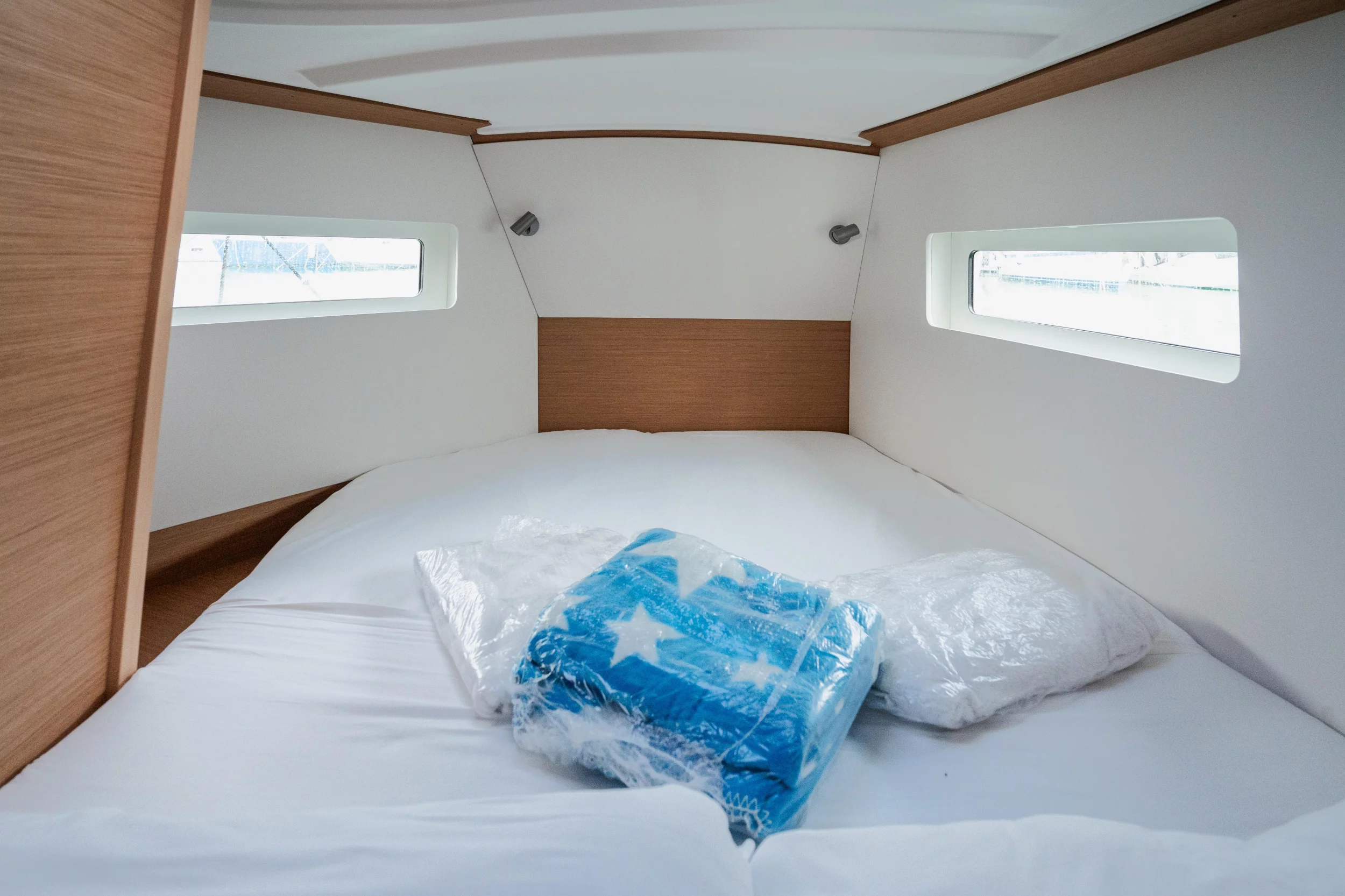 Sun Odyssey 380 (Phoenix - Comfort line) Cabin - 6