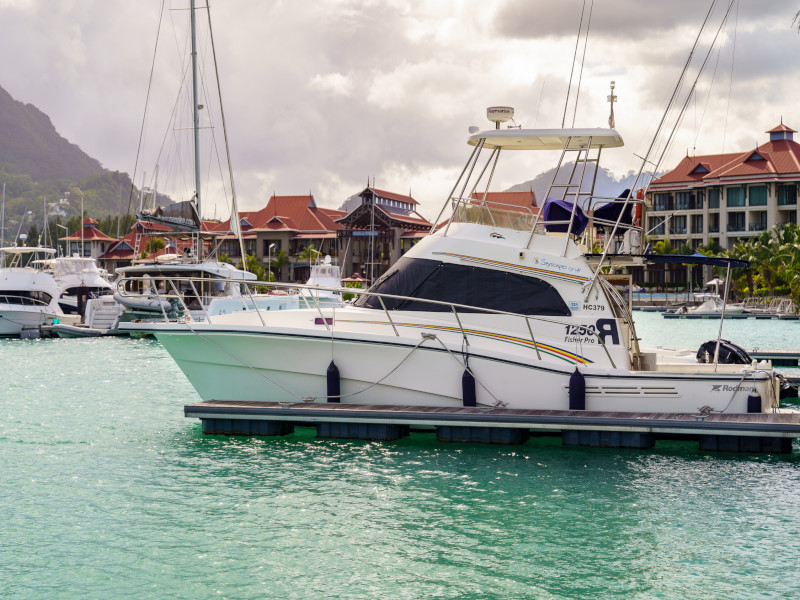 Photo #8 - Rodman 1250 Fisher Pro (Mo-Gre) in Mahe - 12322