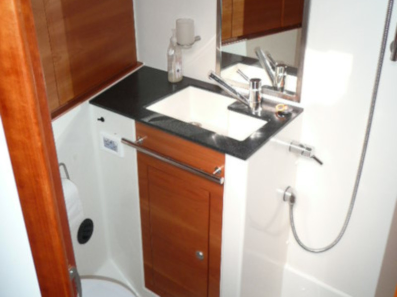 Photo #11 - Hanse 430e (Divine Caroline) in Altefahr - 12354