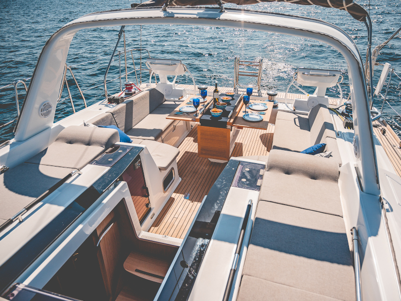 Photo #12 - Oceanis 55.1 (Axis Mundi -GEN-SOLAR-ELEC.WC) en Athènes - 11381