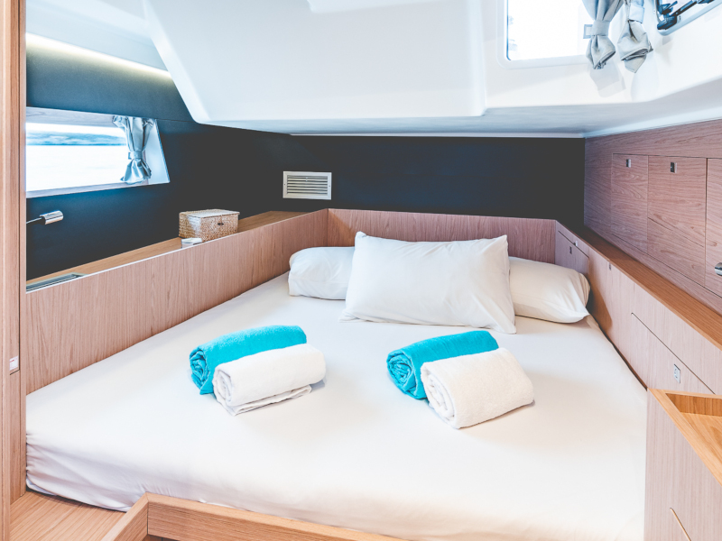 Photo #17 - Oceanis 55.1 (Axis Mundi -GEN-SOLAR-ELEC.WC) en Athènes - 11381