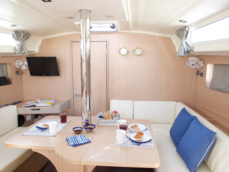 Photo #7 - Oceanis 41.1 (Felice) in Athens - 5984