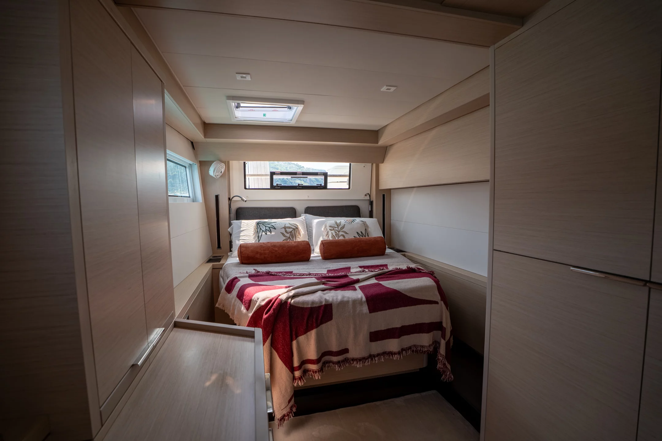 Lagoon 51 - Owner's Version (SAILUXE - Fichetto) Master cabin - 33