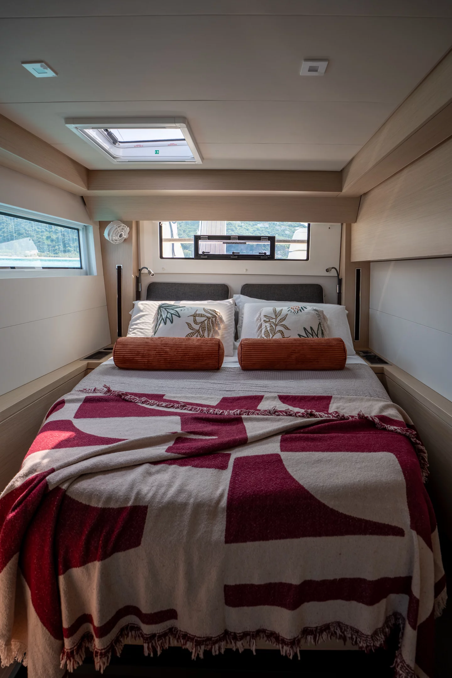 Lagoon 51 - Owner's Version (SAILUXE - Fichetto) Master cabin - 8