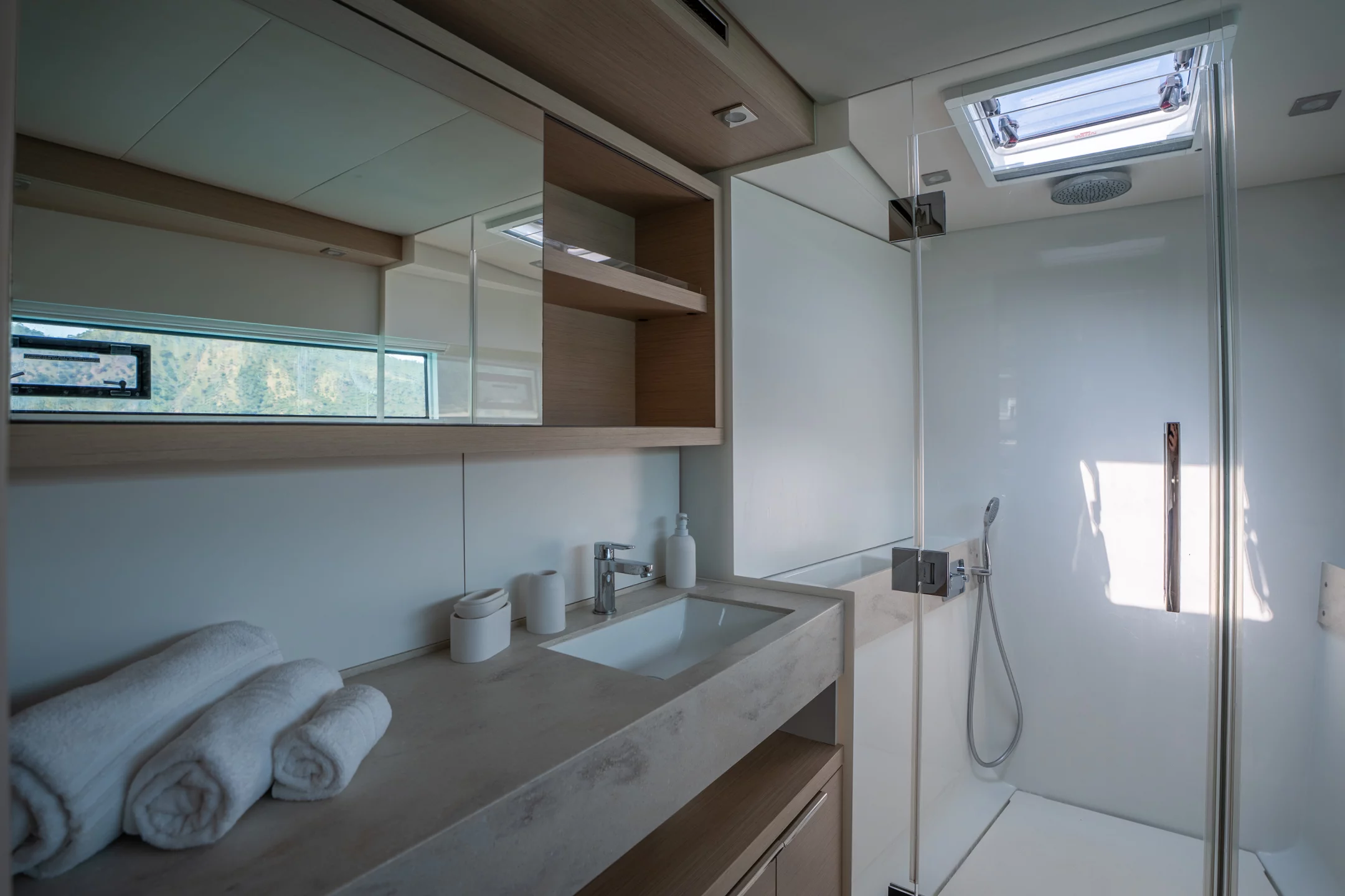 Lagoon 51 - Owner's Version (SAILUXE - Fichetto) Toilet - 1