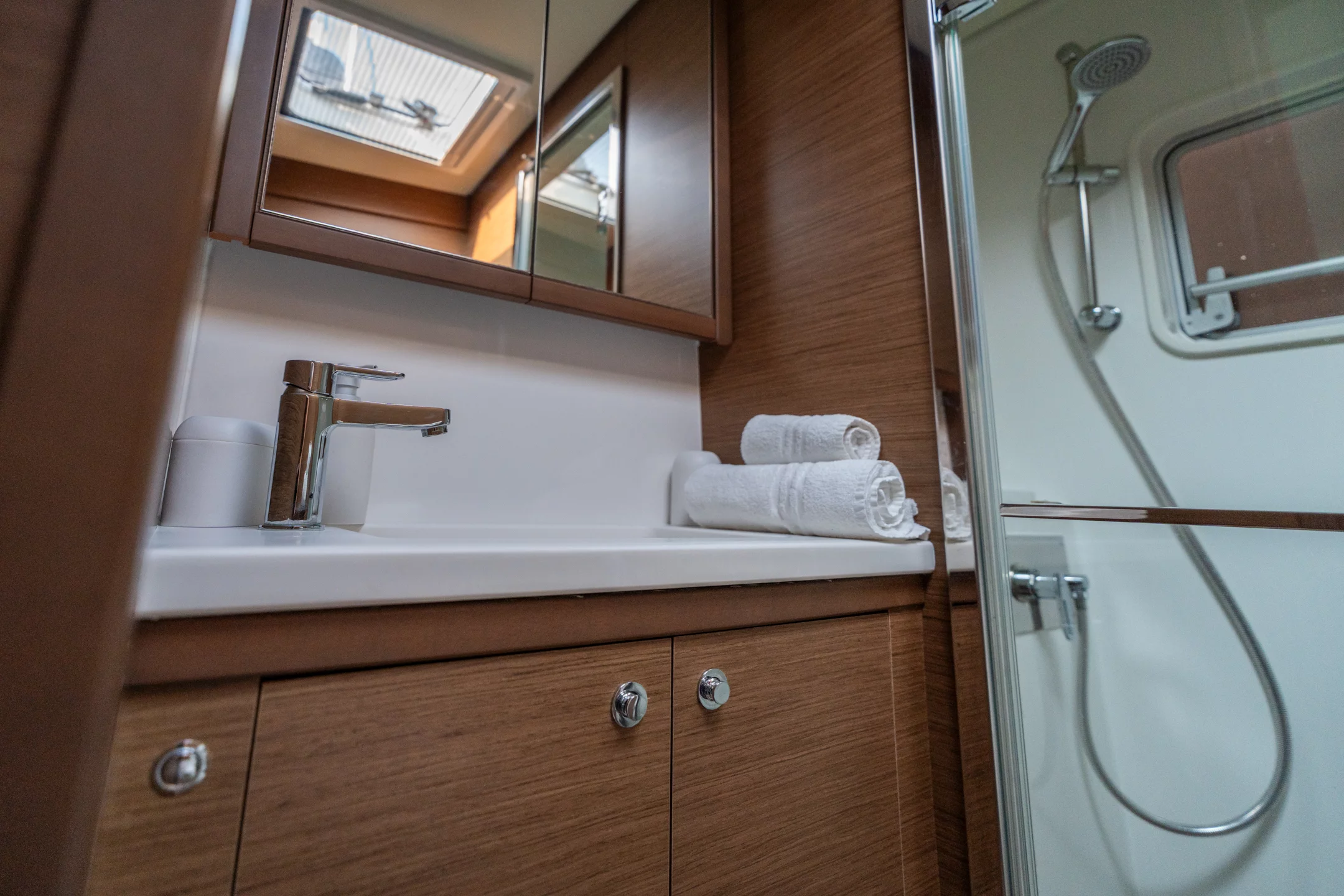 Lagoon 52F (SAILUXE - Fico) Cabin - 10
