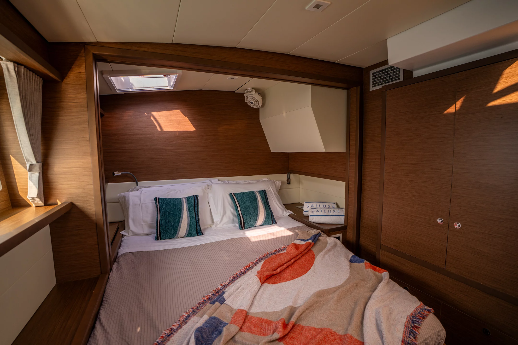 Lagoon 52F (SAILUXE - Fico) Cabin - 28
