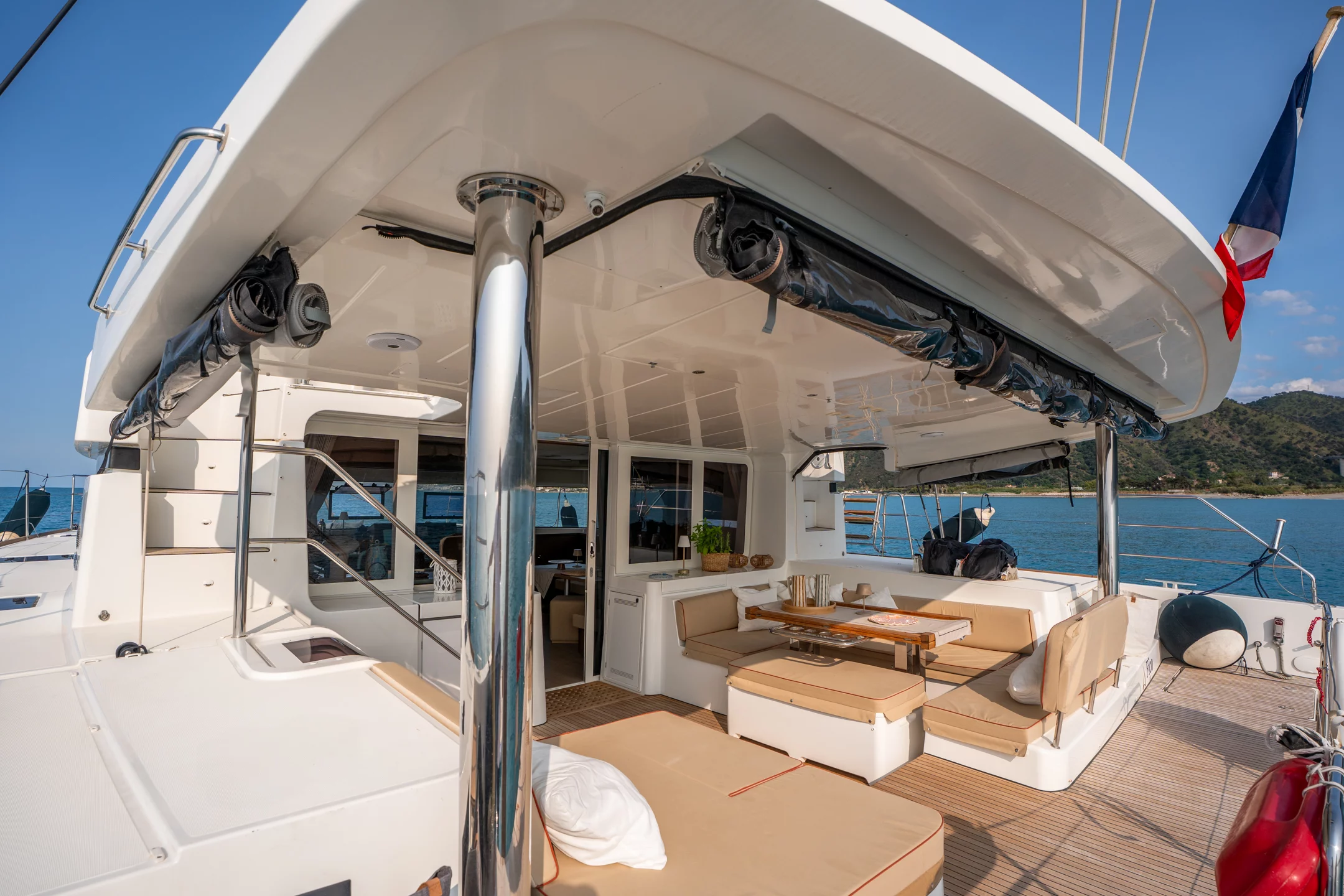 Lagoon 52F (SAILUXE - Fico) Cockpit - 14