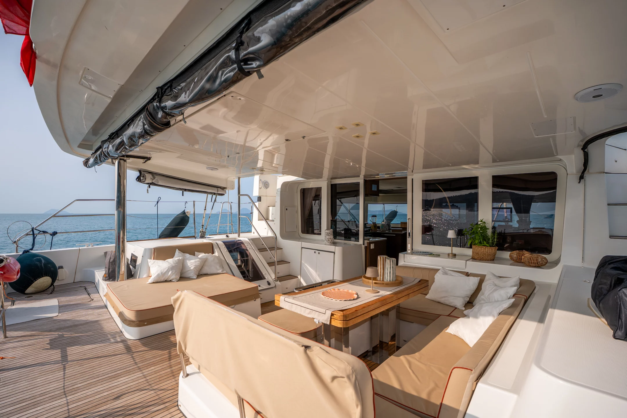 Lagoon 52F (SAILUXE - Fico) Cockpit - 19