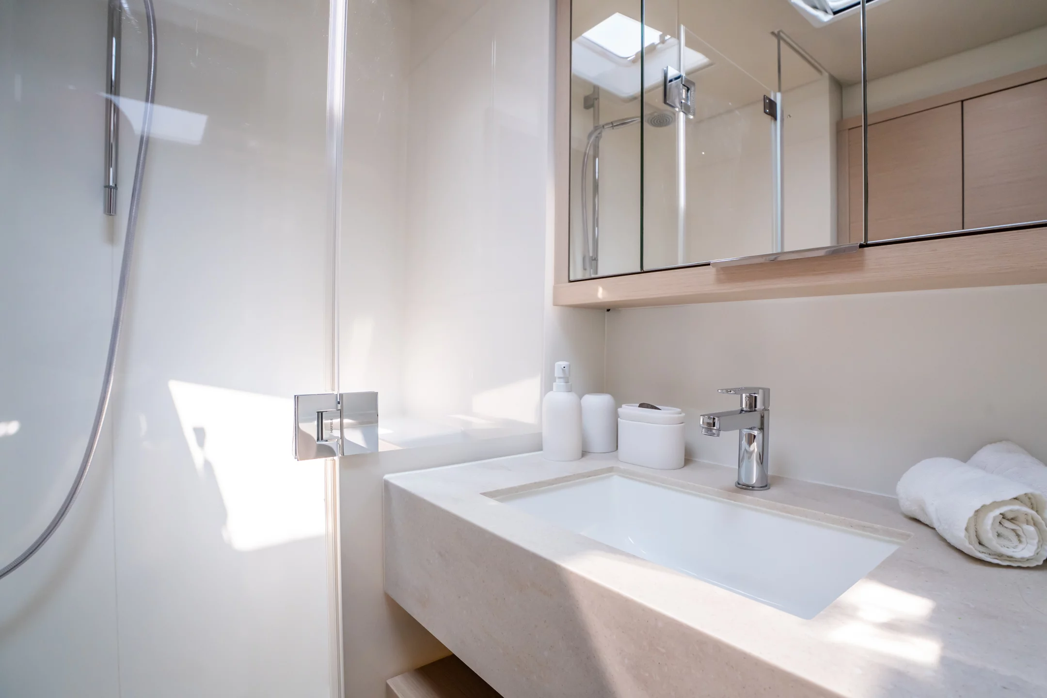 Lagoon 55 (SAILUXE - Strafico) Toilet - 30