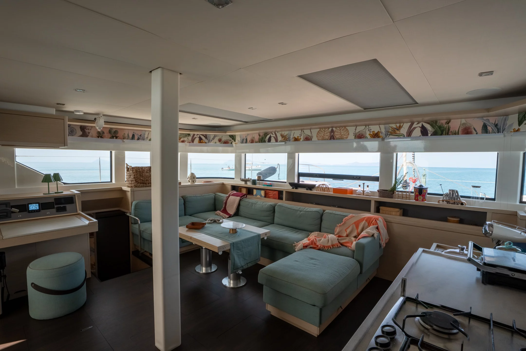Lagoon 55 (SAILUXE - Strafico) Dinette - 27