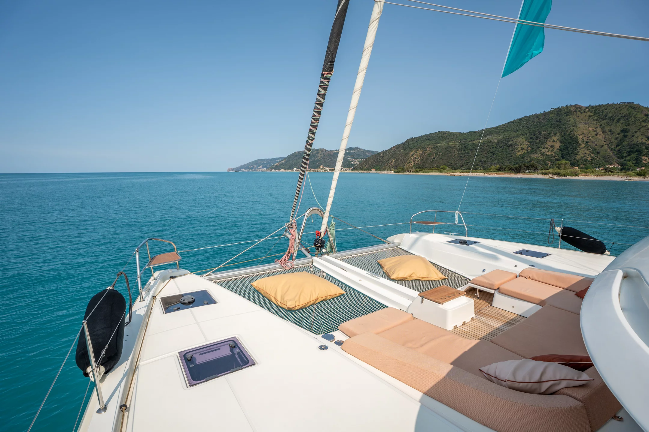 Lagoon 55 (SAILUXE - Strafico) Bow - 34