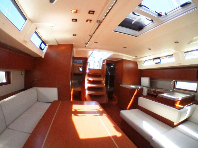 Photo #8 - Oceanis 51.1 (Euphoria) in Lavrion - 8203