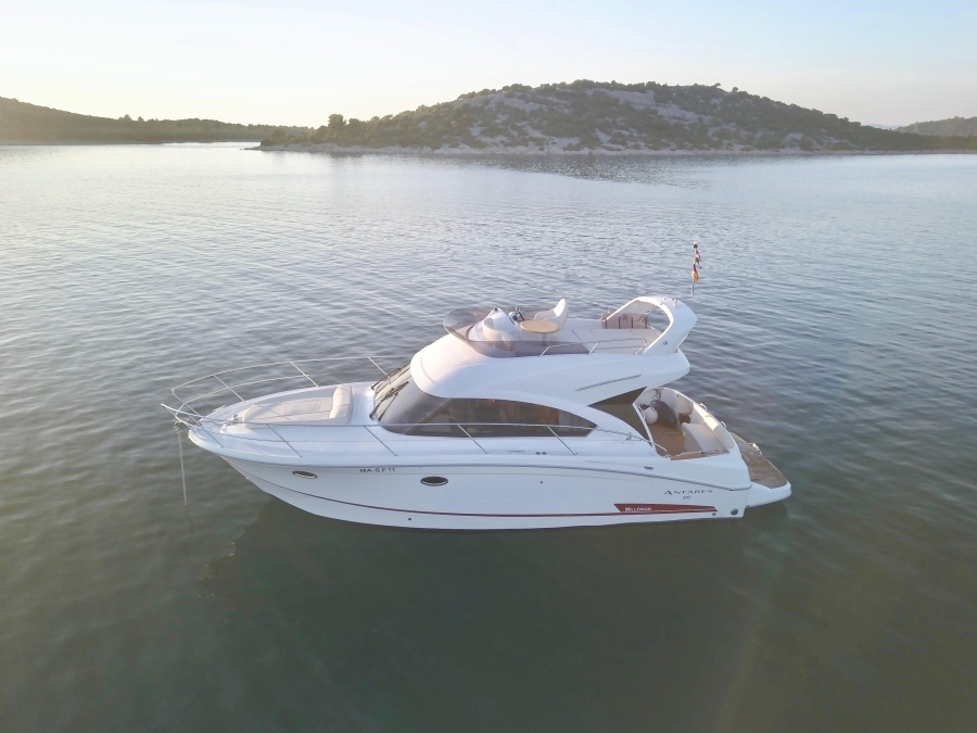Photo #11 - Beneteau Antares 36 (SOLAVIS) en Sukosan - 18497