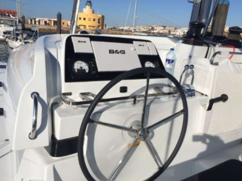 Photo #11 - Lagoon 42 (Mares) in Sant Antoni de Portmany - 4926
