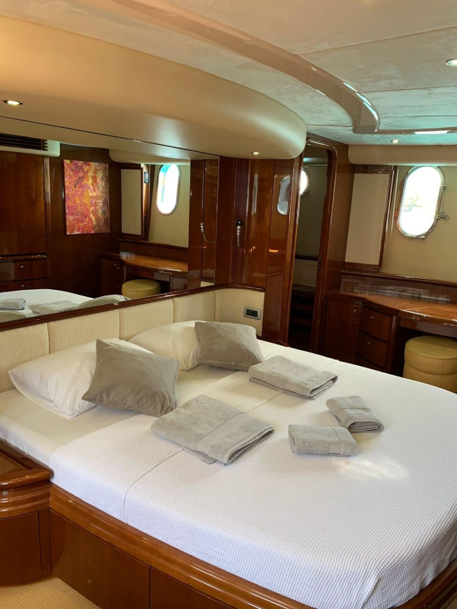 Photo #8 - Azimut 80 (Alibi) en Mykonos - 17090