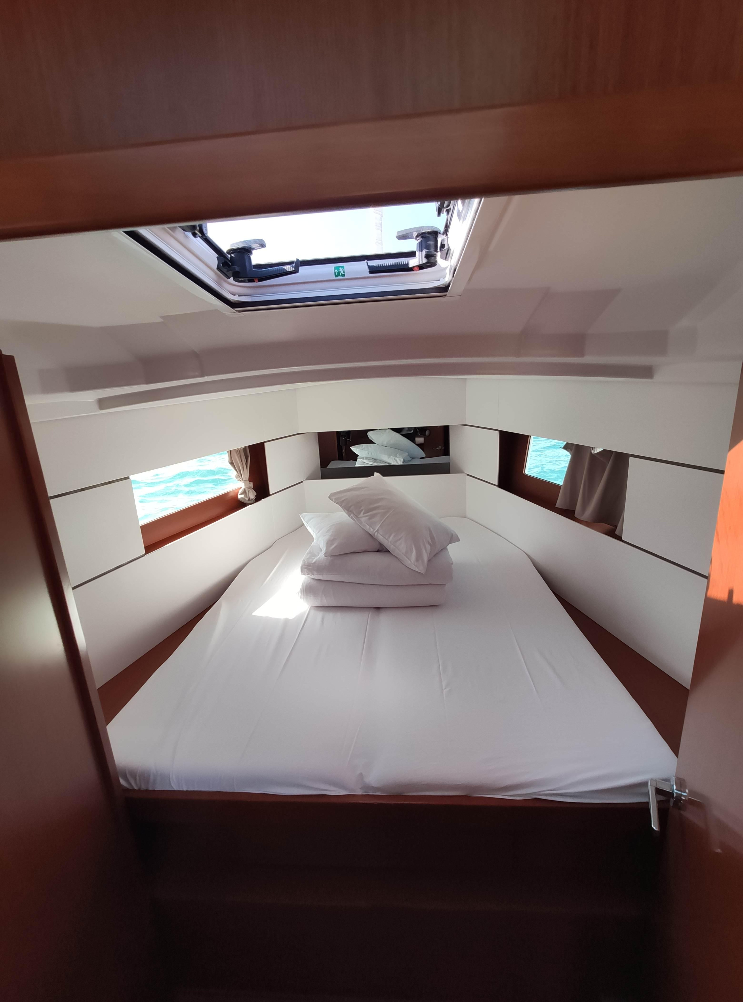 Photo #16 - Oceanis 38.1 (Citrea) in Krk - 8355