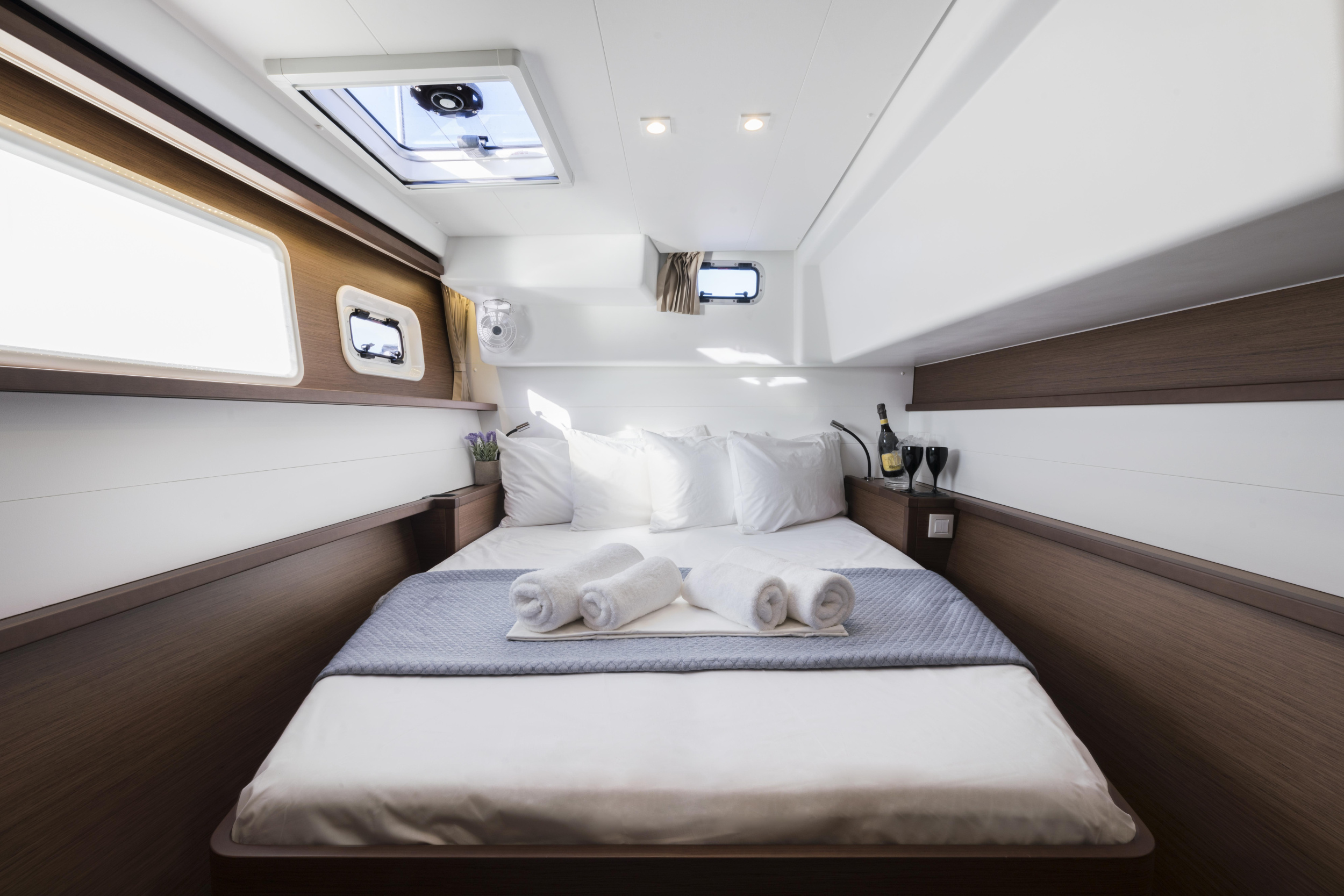 Photo #13 - Lagoon 450 Flybridge (Smile) en Athènes - 9496