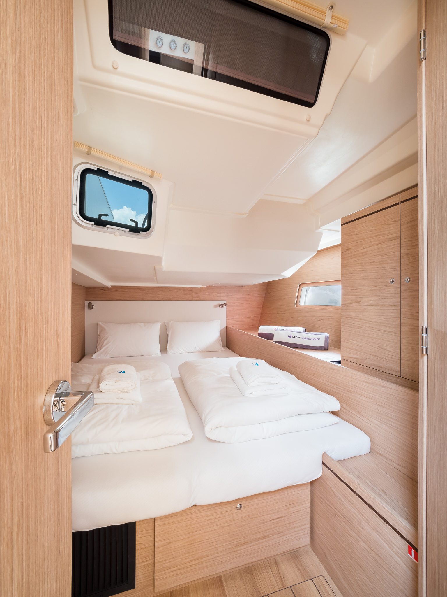 Photo #4 - Oceanis 51.1 (OCEAN HOUSE (WITH AC&)) in Kastela - 7240